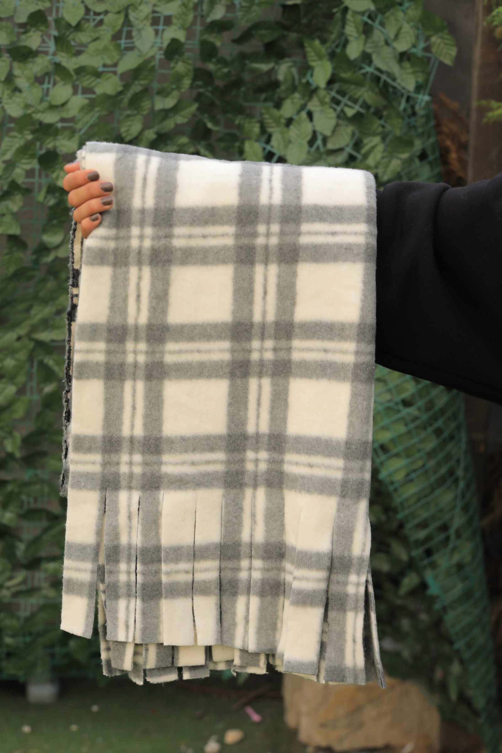 سكارفات مخططة - الصورة 2